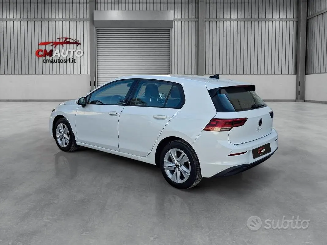 Volkswagen Golf 2023 photo 3