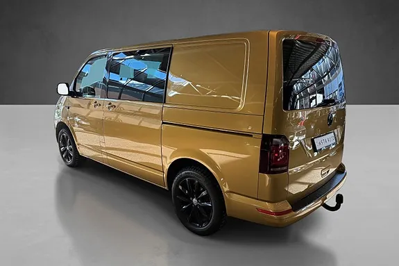 Volkswagen Transporter 2018 photo 3