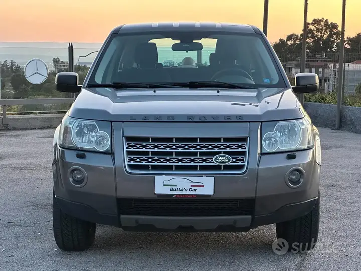 Land Rover Freelander 2007 photo 2
