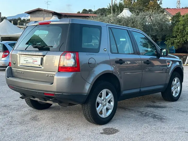 Land Rover Freelander 2007 photo 5