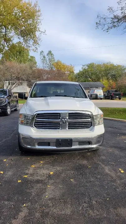 Dodge Ram 1500 2013 photo 2
