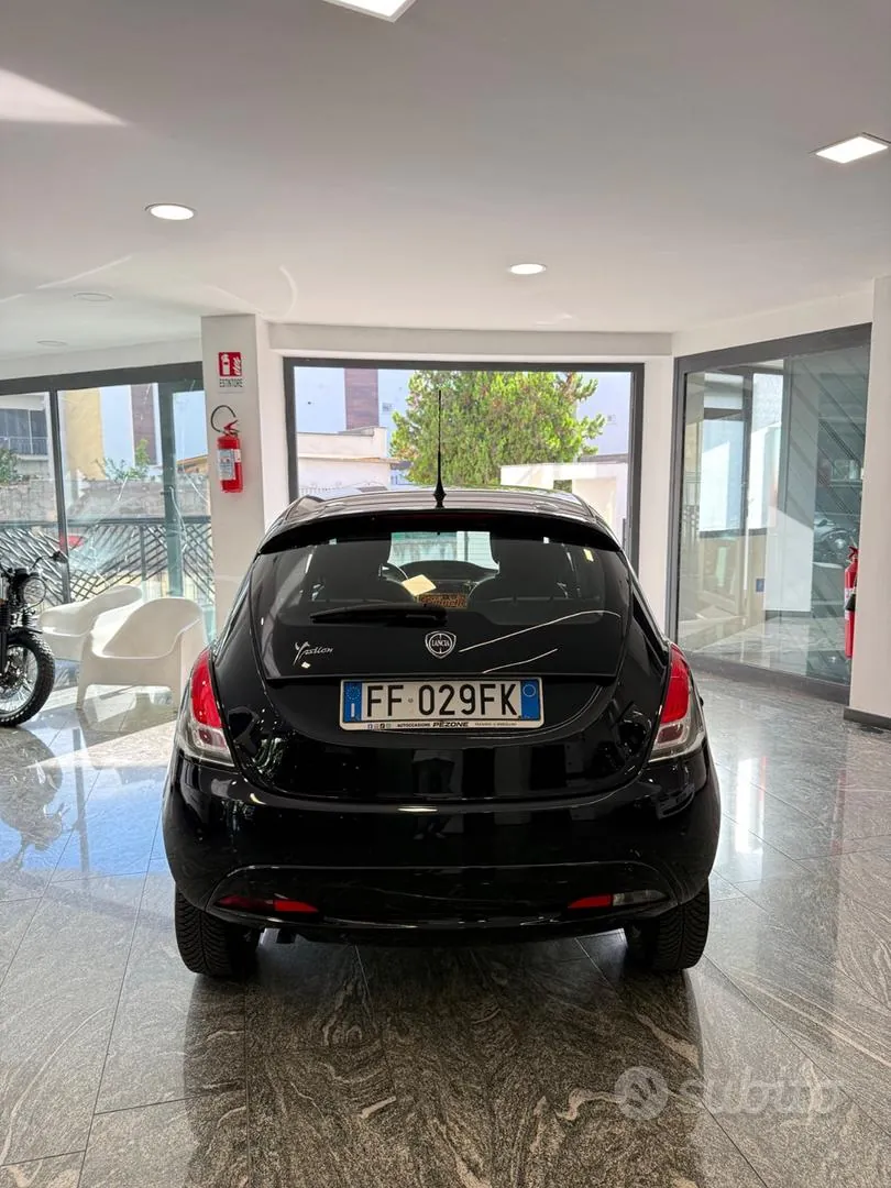 Lancia Ypsilon 2016 photo 5
