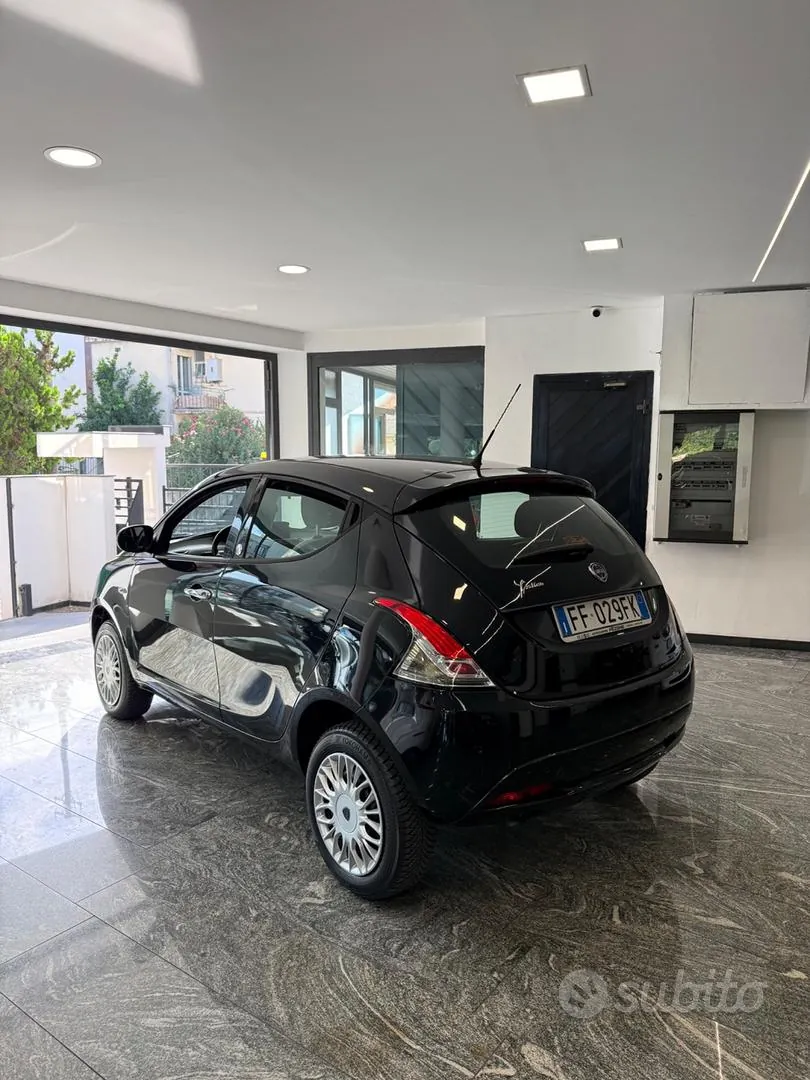 Lancia Ypsilon 2016 photo 4