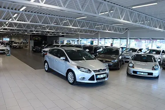 Ford Focus 2011 photo 3