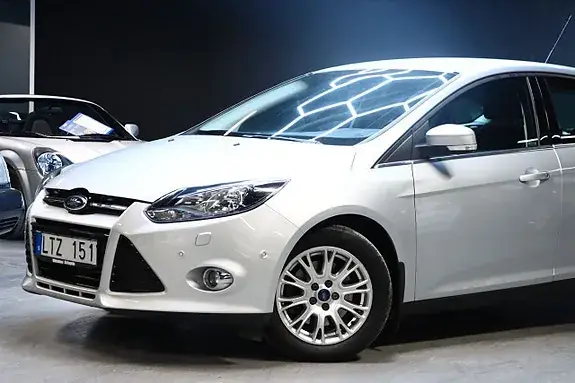 Ford Focus 2011 photo 4