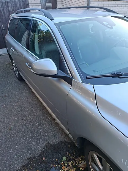 Volvo V70 2012 photo 4