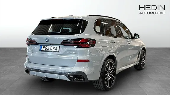 BMW X5 2025 photo 2