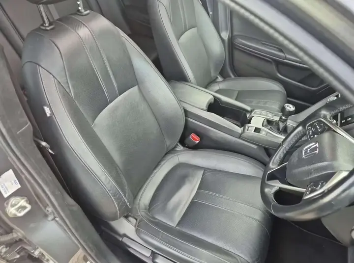 Honda Civic 2018 photo 5