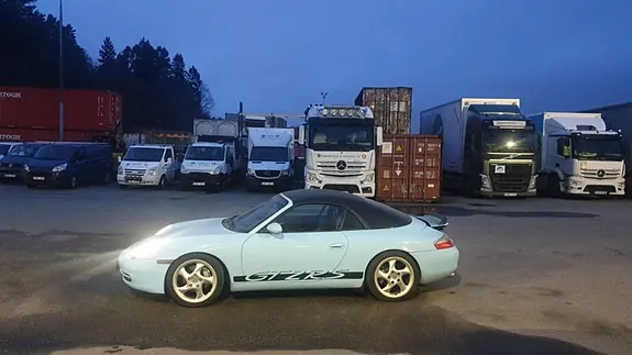 Porsche 911 Carrera 4