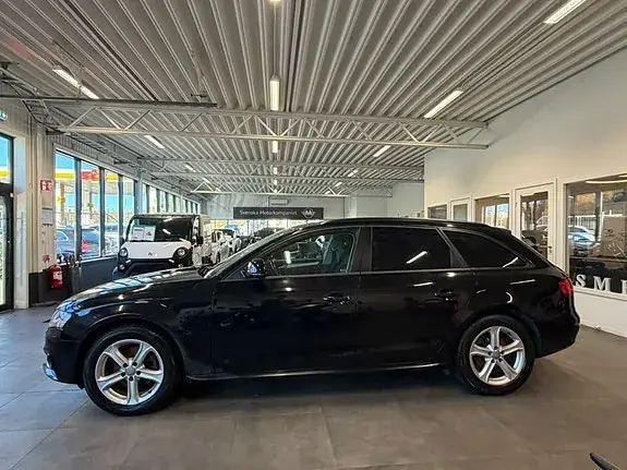 Audi A4 2009 photo 4
