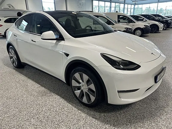 Tesla Model Y 2024 photo 5