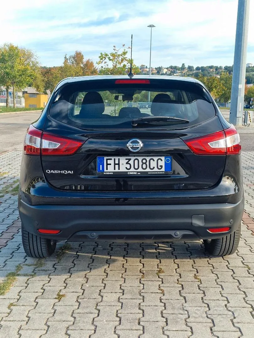 Nissan Qashqai 2017 photo 2