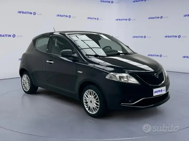 Lancia Ypsilon 2016 photo 4