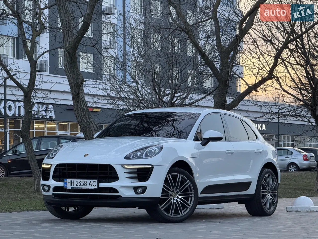 Porsche Macan 2017 photo 2