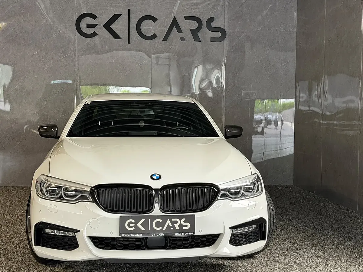 BMW 5 Series 2017 photo 2