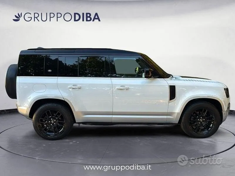 Land Rover Defender 2022 photo 4