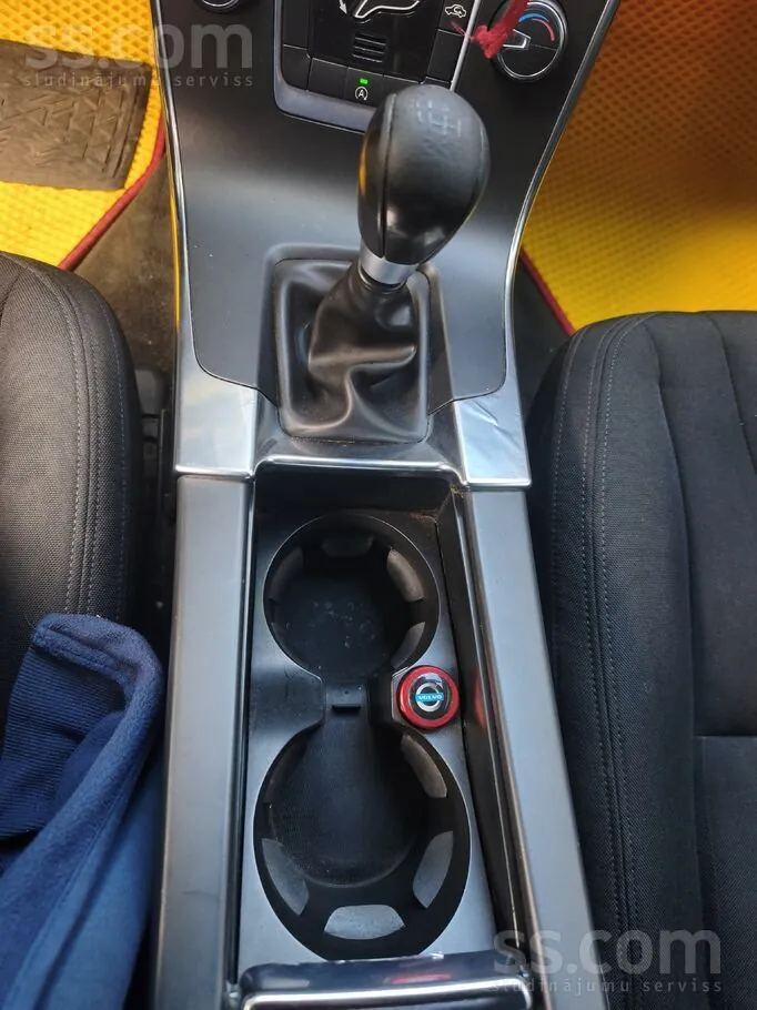 Volvo S60 2012 photo 5