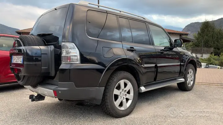 Mitsubishi Pajero 2007 photo 4