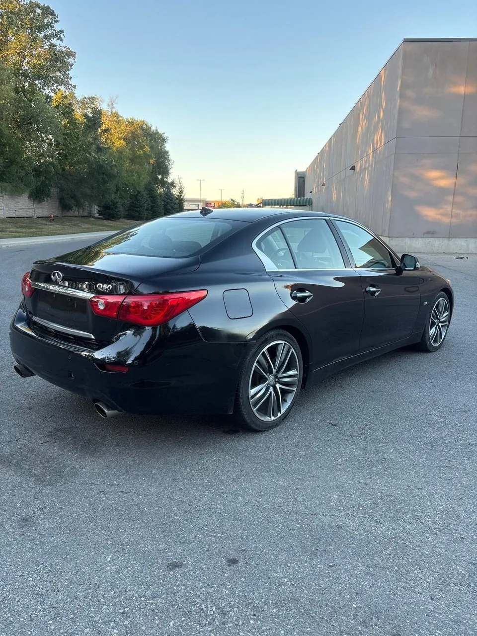 Infiniti Q50 2014 photo 4