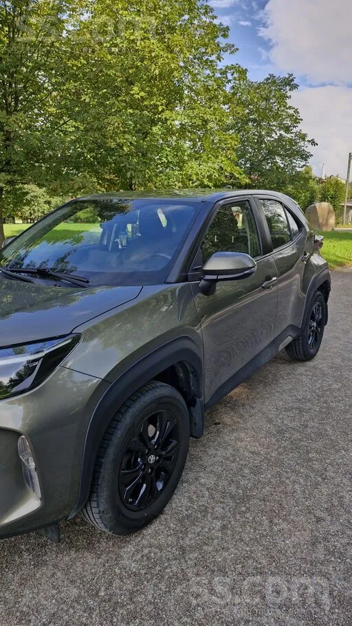 Toyota Yaris Cross 2022 photo 2
