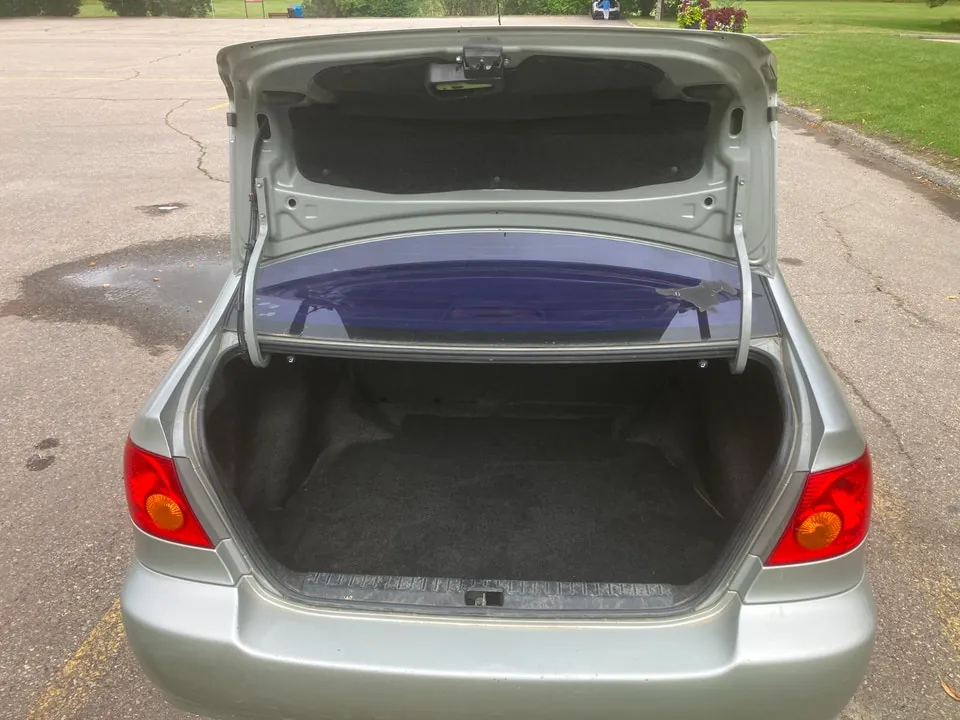 Toyota Corolla 2003 photo 4
