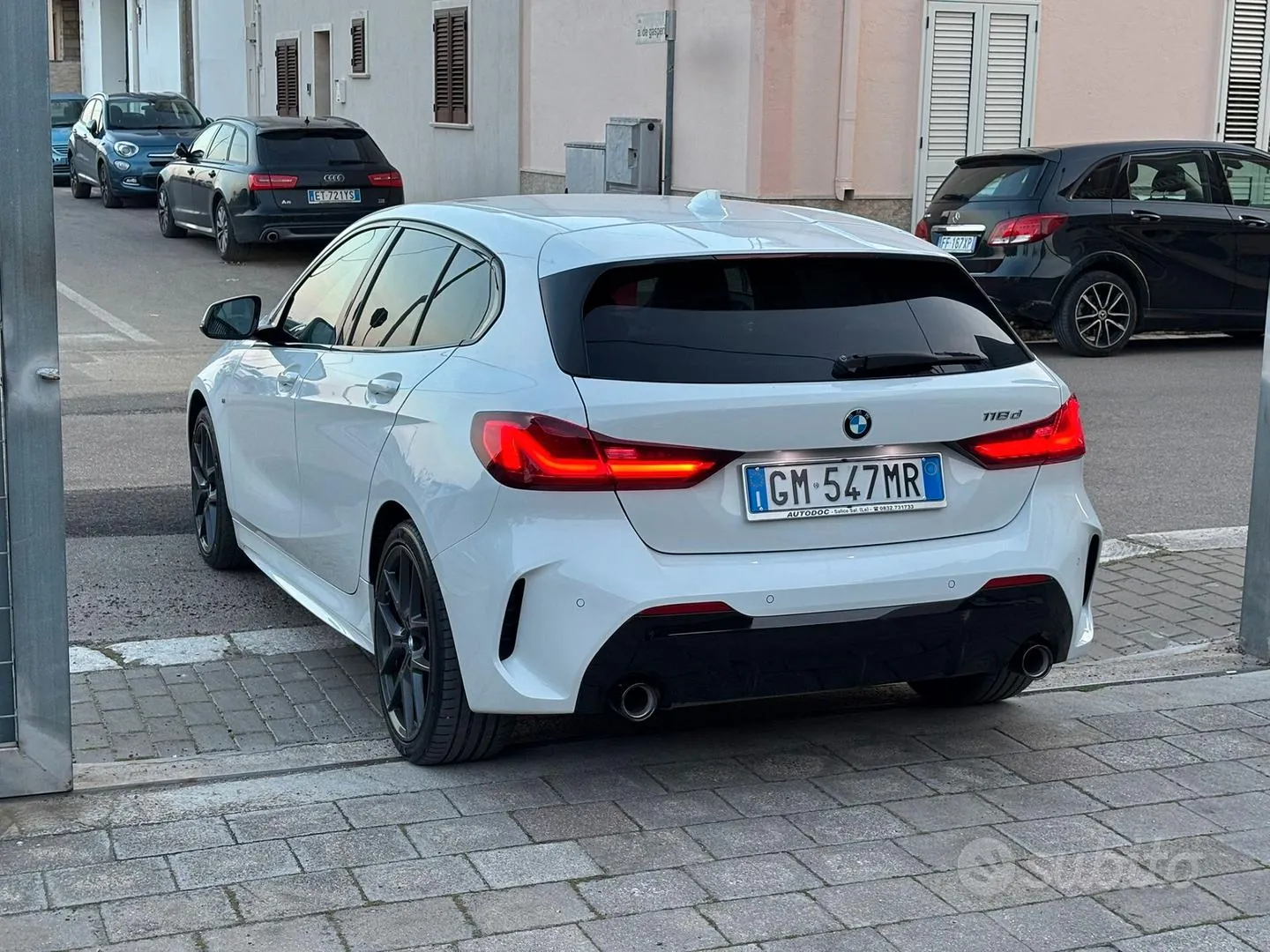 BMW 118D 2023 photo 4