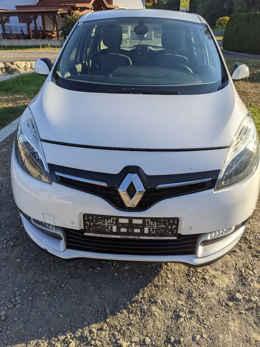 Renault Scenic 2014 photo 2