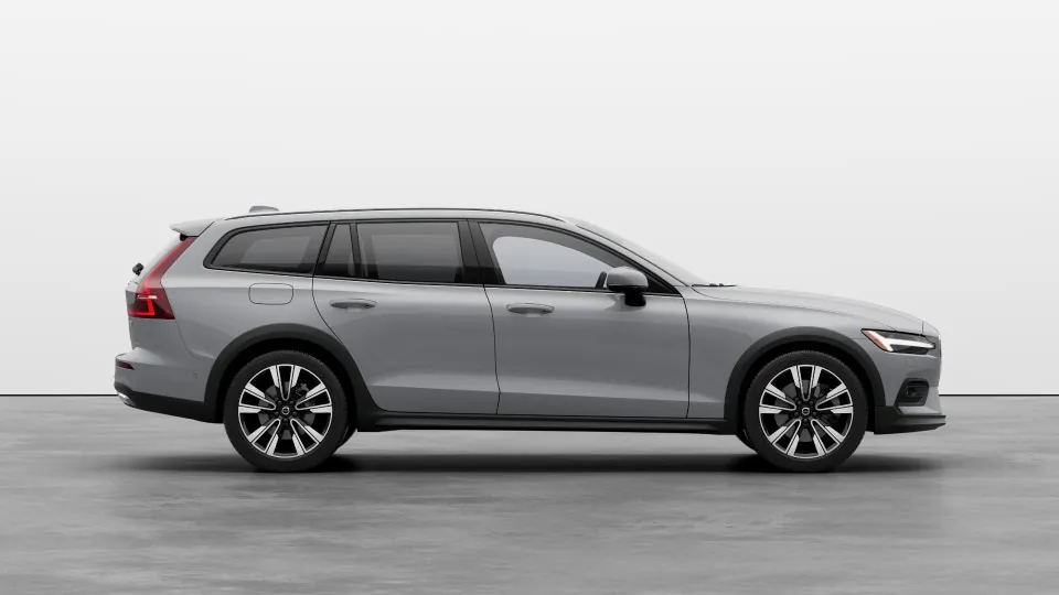 Volvo V60 Cross Country 2026 photo 5