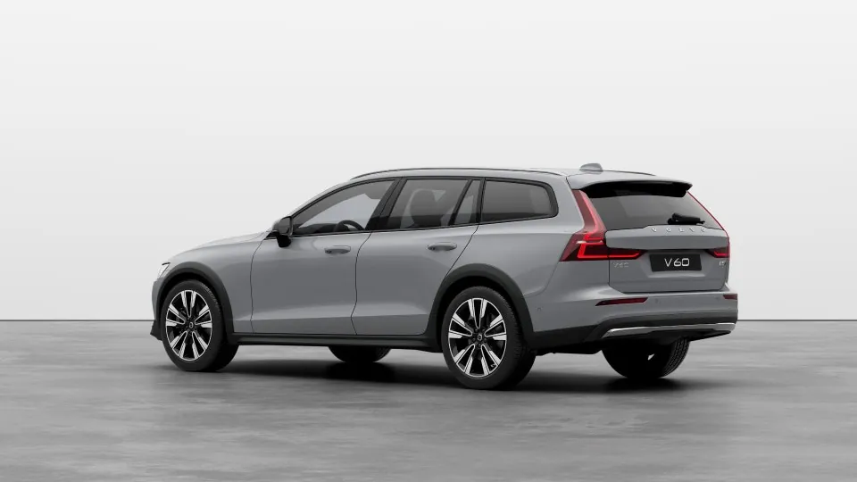 Volvo V60 Cross Country 2026 photo 2