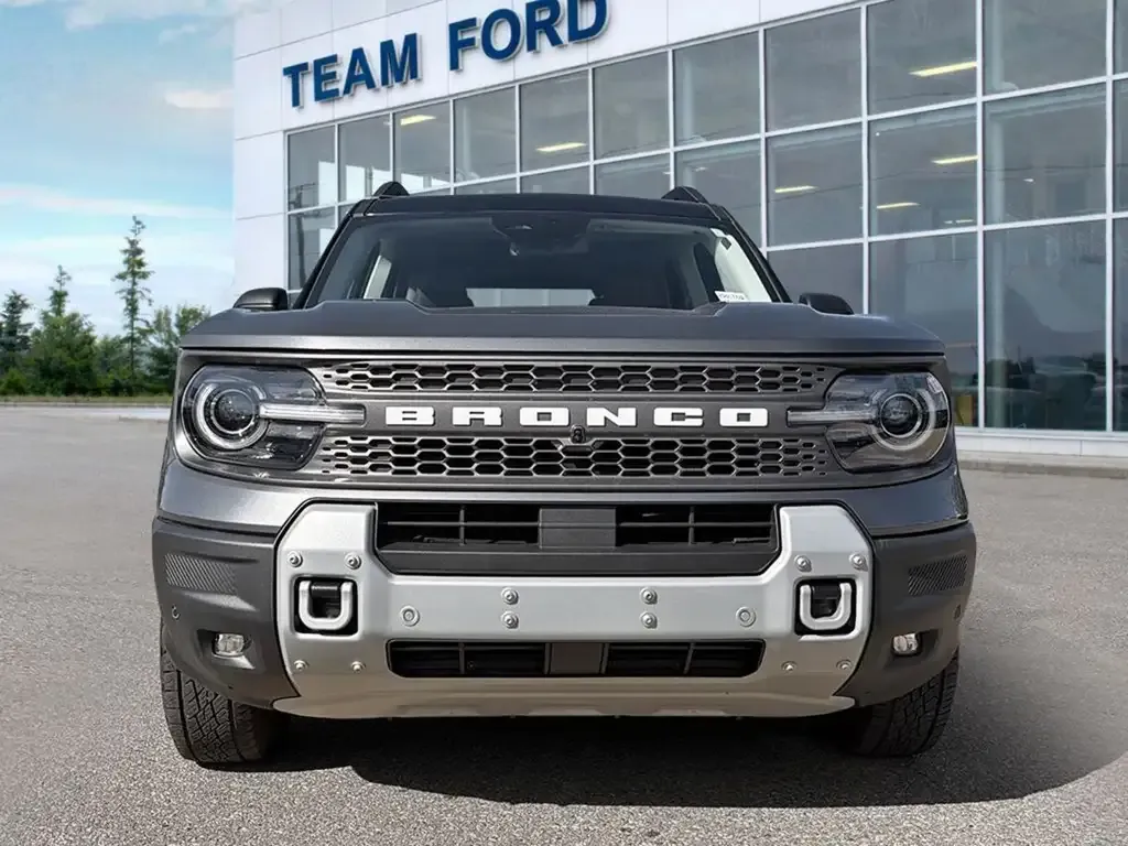 Ford Bronco Sport 2025 photo 2