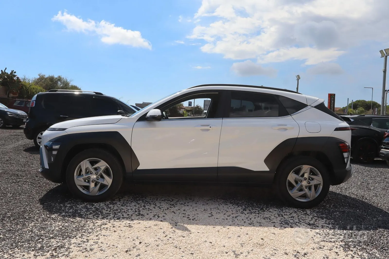 Hyundai Kona 2023 photo 3