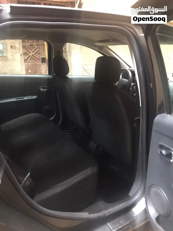 Renault Logan 2016 photo 4