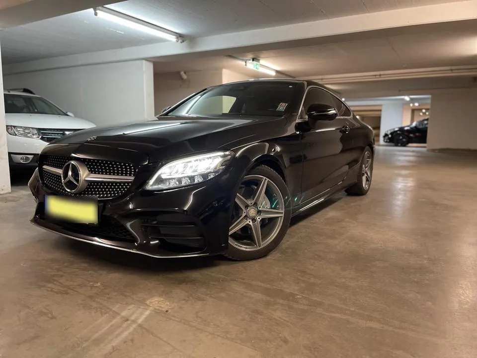 Mercedes-Benz C200