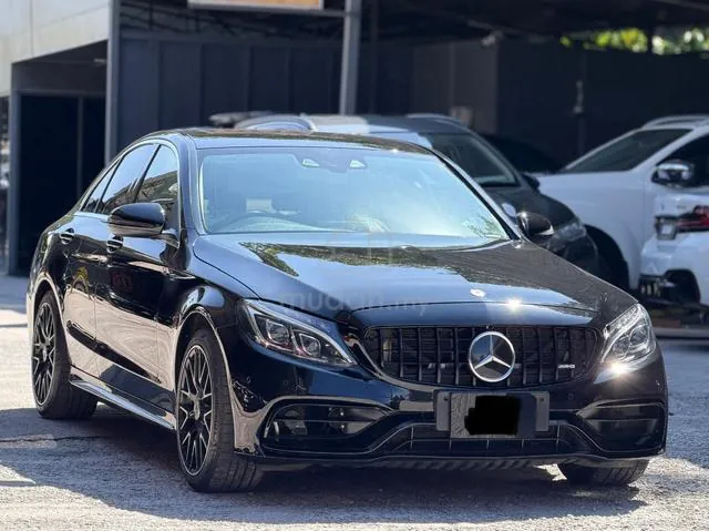 Mercedes-Benz C200
