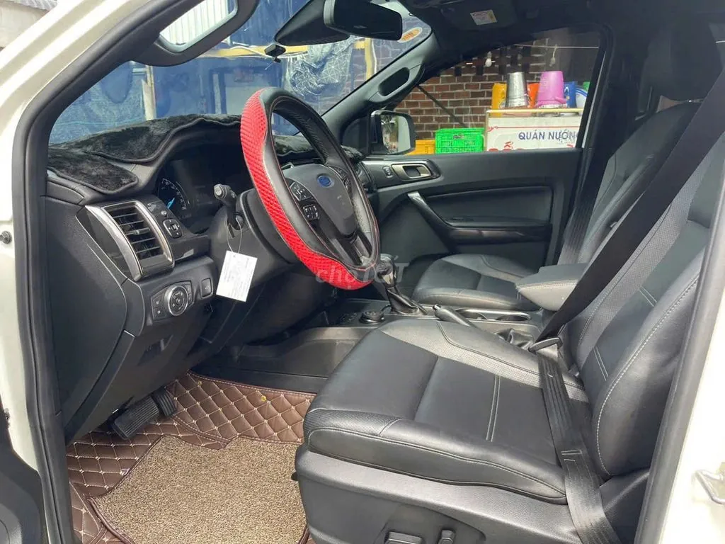 Ford Everest 2021 photo 5