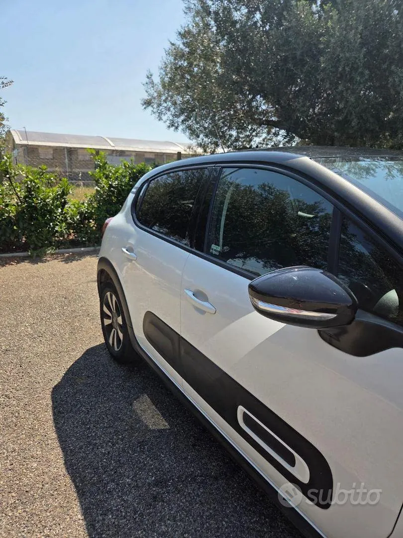 Citroen C3 2023 photo 3