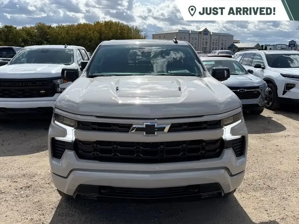 Chevrolet Silverado 1500 2026 photo 3