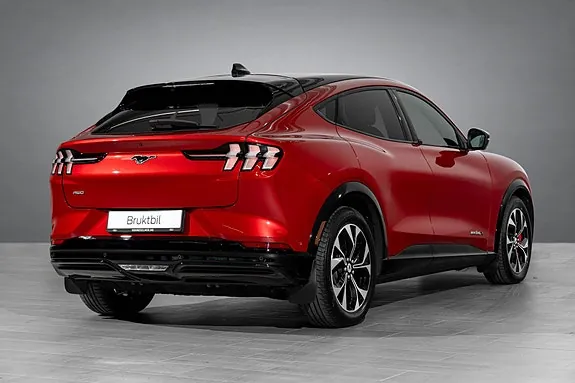 Ford Mustang Mach-E 2022 photo 4