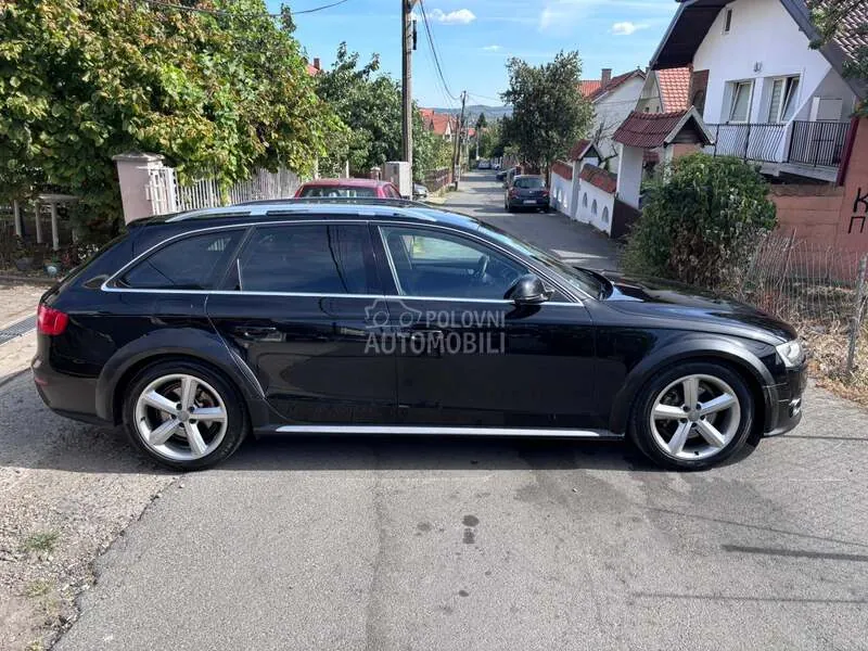 Audi A4 Allroad 2012 photo 3
