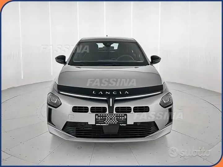 Lancia Ypsilon 2025 photo 2