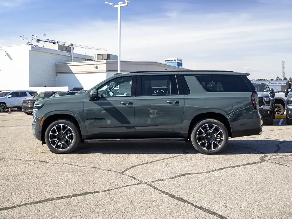 Chevrolet Suburban 2026 photo 5