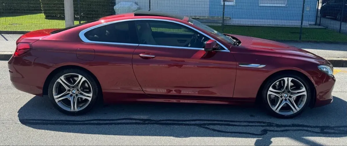 BMW 6 Series 2011 photo 2