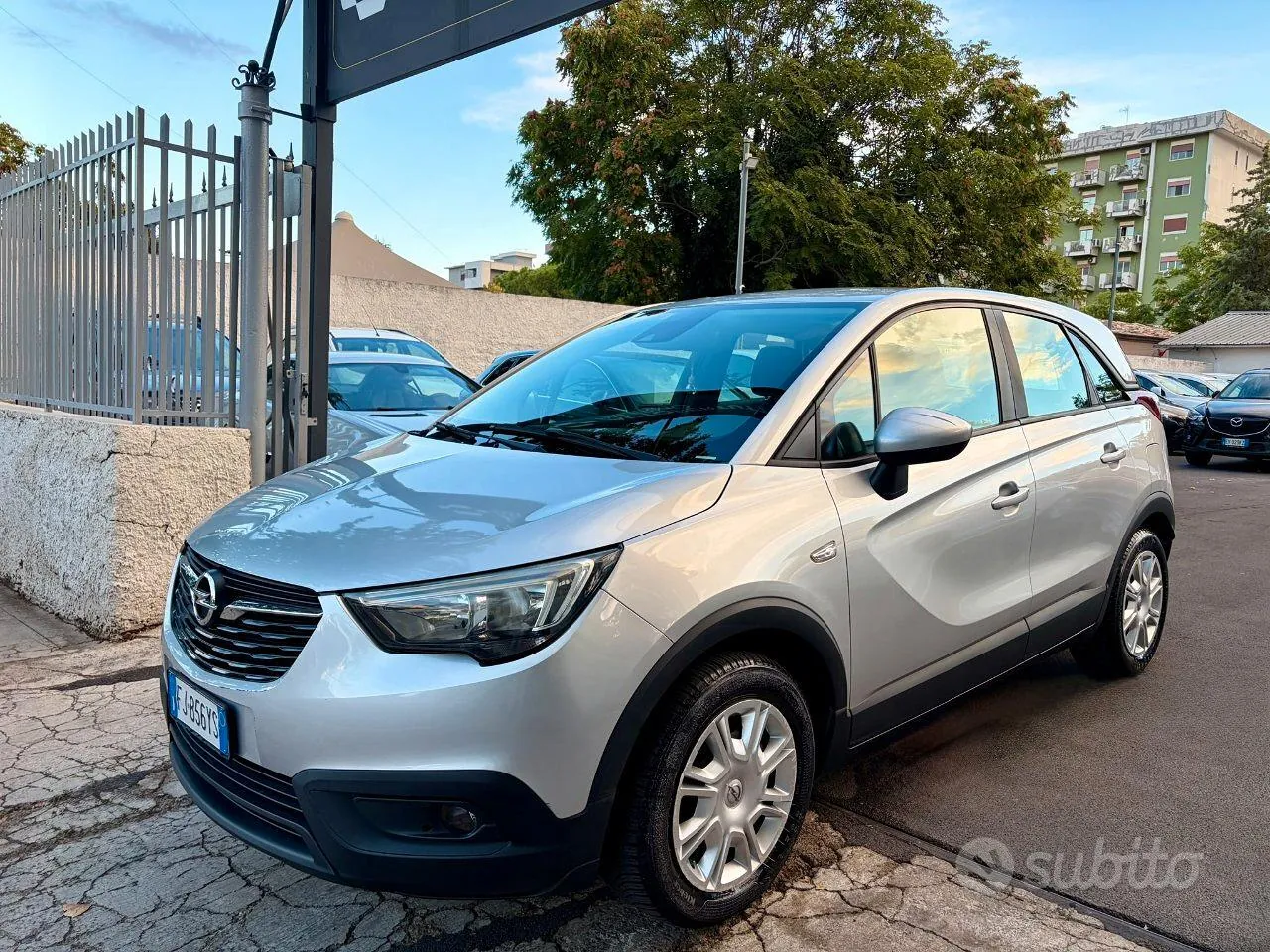 Opel Crossland X 2017 photo 2