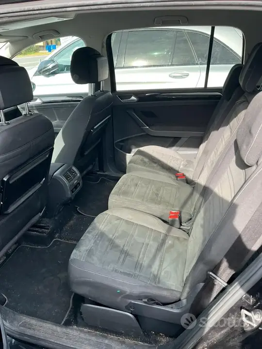 Volkswagen Touran 2016 photo 5
