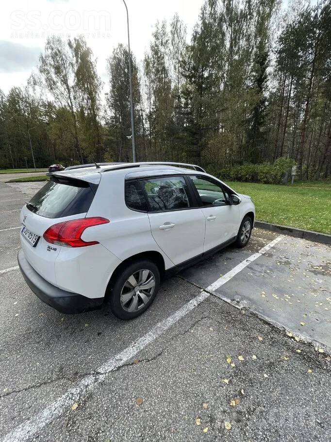 Peugeot 2008 2015 photo 3