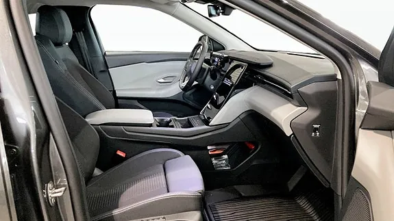 Ford Explorer 2026 photo 3