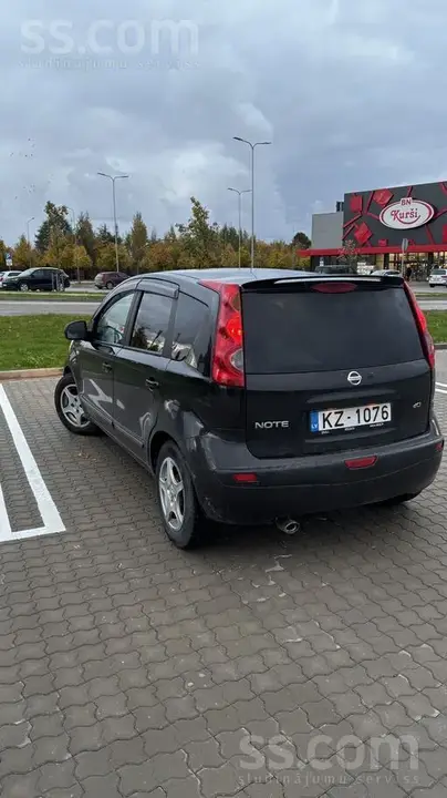 Nissan Note 2006 photo 2