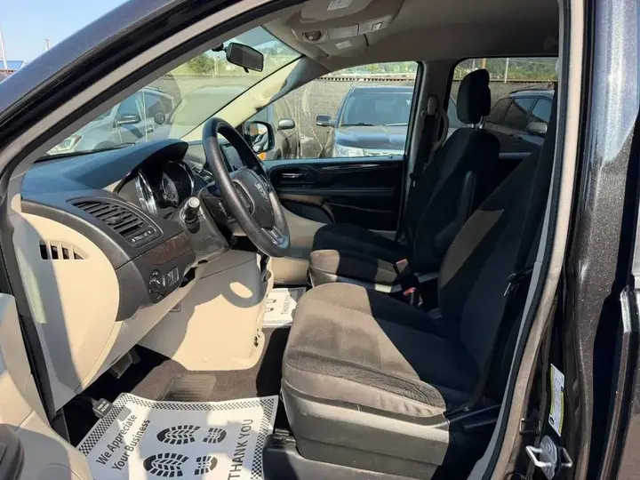 Dodge Grand Caravan 2015 photo 4