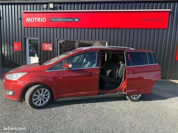 Ford Grand C-Max 2015 photo 2