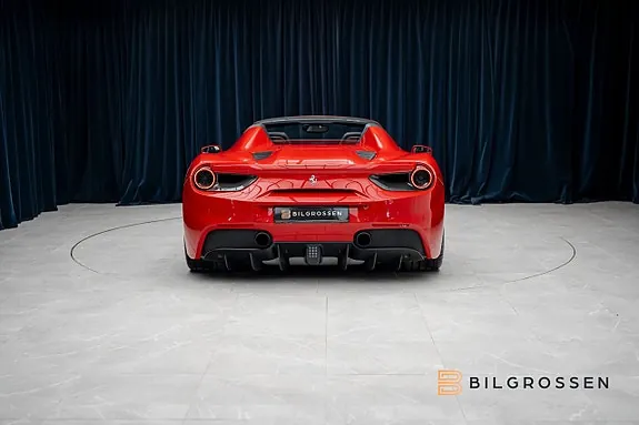 Ferrari 488 2017 photo 4